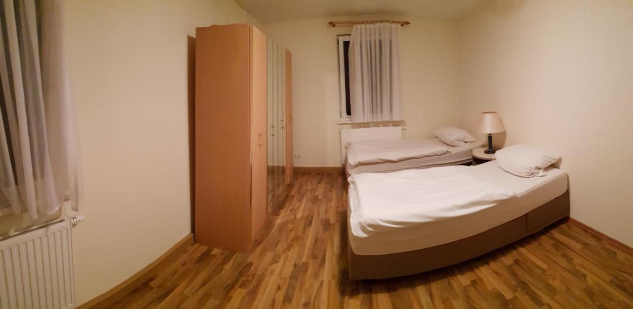 Monteurzimmer Ferienwohnungen Fritsche-Tauberbischofsheim Dittwar Bagian luar foto